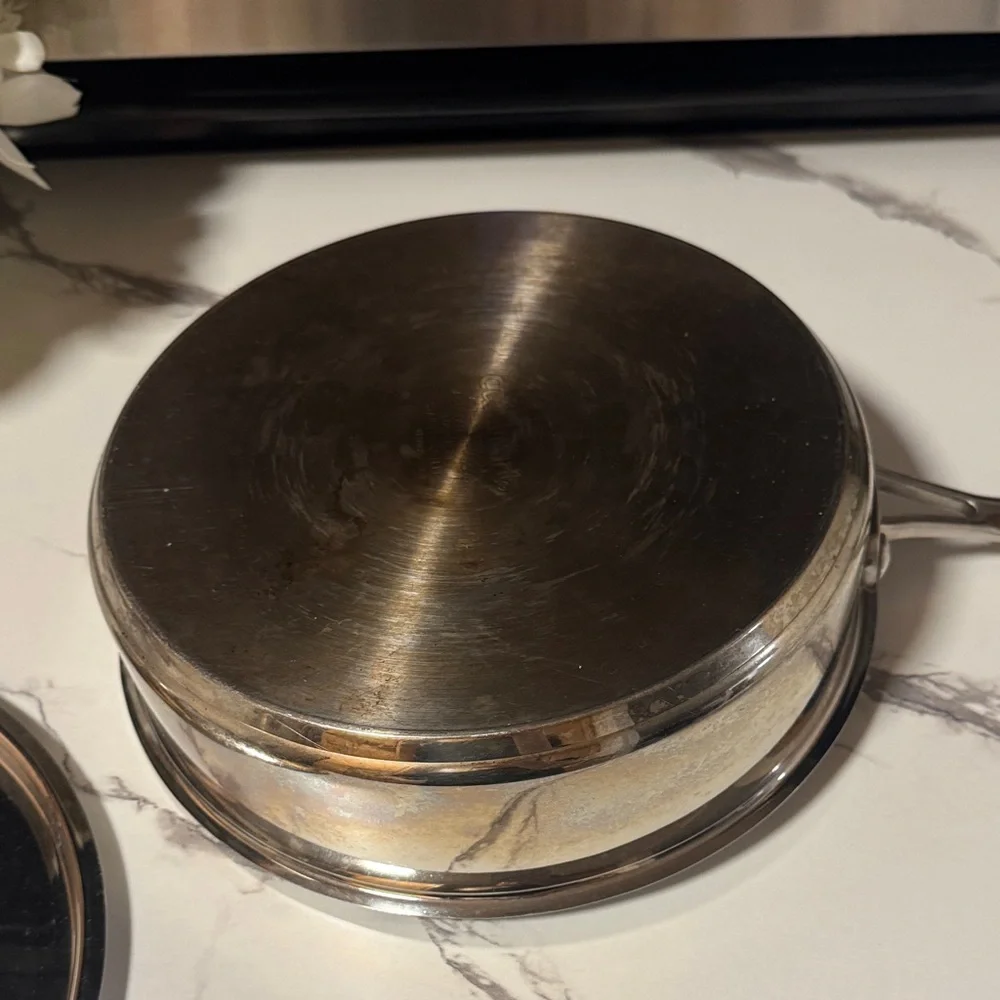 Cuisinart Stainless Steel Saute pan with Lid - Silver 3qt